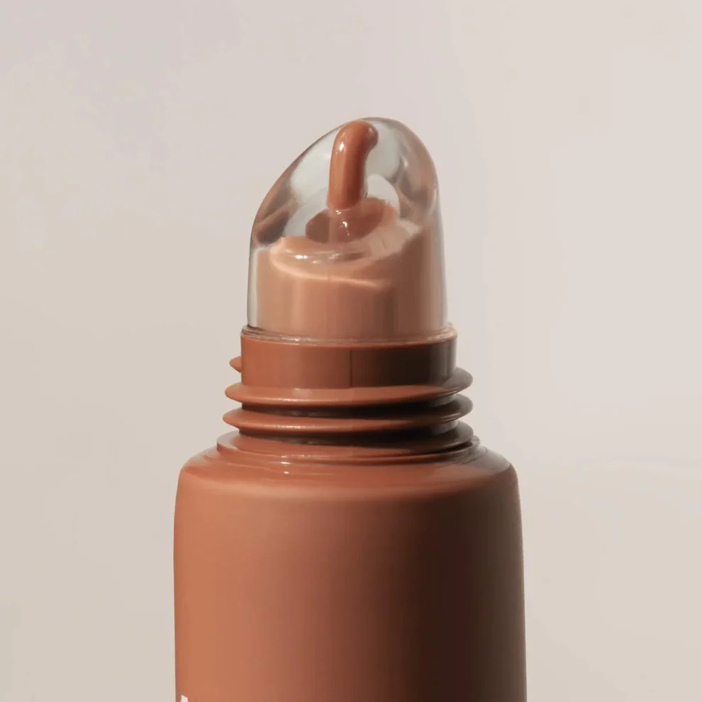 Lip Butter Balm for Hydration & Shine - Image 4